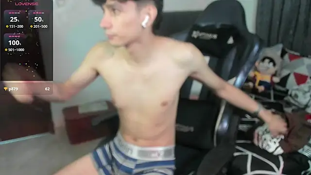 Snapshot of cute_diego_ chatting on July 16, 2026, 11:46 pm cute diego online show from July 16, 2026, 11:46 pm