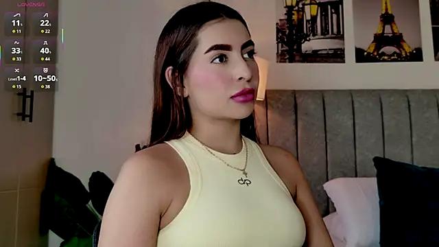 Snapshot of caralella chatting on May 13, 2026, 8:16 pm caralella online show from May 13, 2026, 8:16 pm