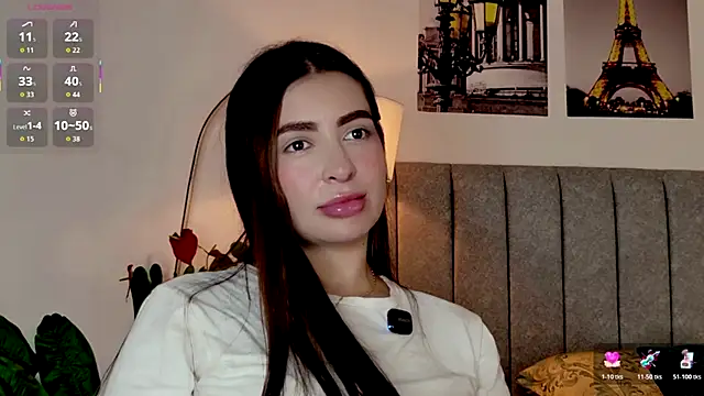 Snapshot of caralella chatting on May 4, 2026, 11:18 pm caralella online show from May 4, 2026, 11:18 pm