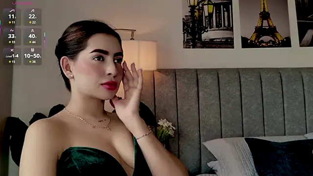 Snapshot of caralella chatting on June 3, 2026, 8:24 pm caralella online show from June 3, 2026, 8:24 pm