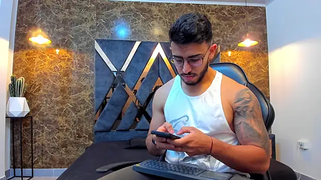 Liam Kleiin online show from September 17, 2025, 11:23 am