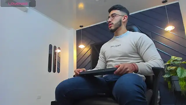 Liam Kleiin online show from October 16, 2025, 11:29 am