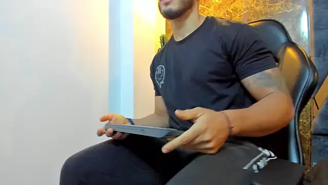 Liam Kleiin online show from September 19, 2025, 11:14 am