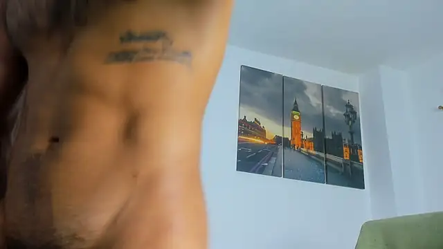 JuanBlade online show from October 21, 2025, 5:34 pm