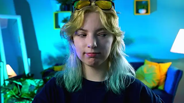 RocKStone  online show from November 8, 2025, 4:27 am