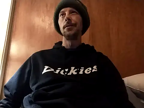 elmerfuddin87 online show from December 3, 2025, 3:40 am