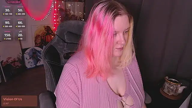 lissamuff online show from March 4, 2026, 4:04 pm