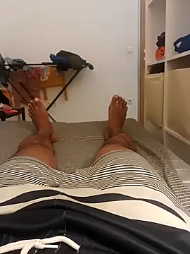 maleesa online show from April 20, 2026, 2:25 am