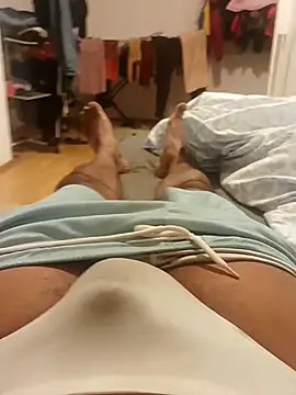 maleesa online show from November 19, 2025, 7:14 pm