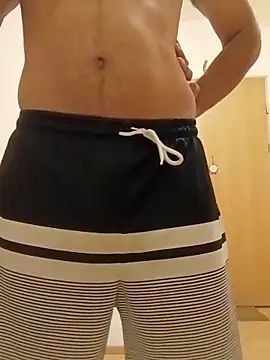 maleesa online show from February 23, 2026, 4:47 am