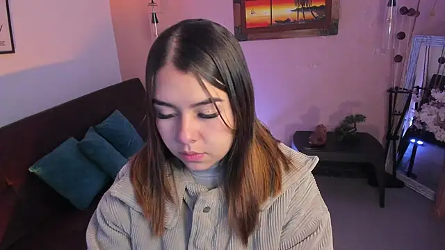 Snapshot of ArianaBaker chatting on November 17, 2025, 2:32 pm ArianaBaker online show from November 17, 2025, 2:32 pm