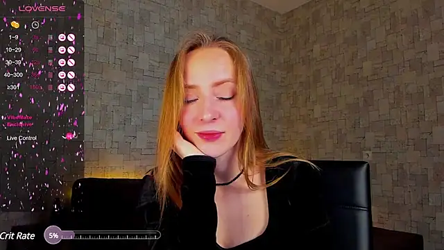 abra666cadabra online show from February 25, 2025, 12:38 pm