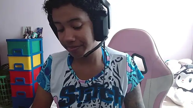 TiffanyRoouse online show from November 29, 2025, 2:28 pm