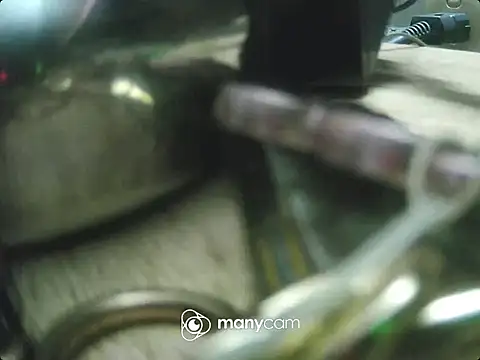 Snapshot of long18cmHFxxx chatting on November 3, 2025, 7:13 am long18cmHFxxx online show from November 3, 2025, 7:13 am