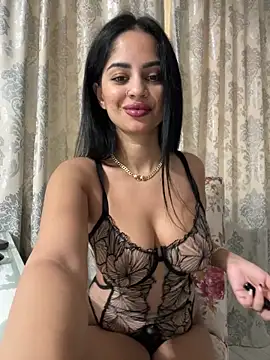 Snapshot of _adelle chatting on November 5, 2025, 10:51 am adelle online show from November 5, 2025, 10:51 am