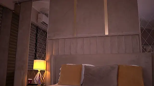 Snapshot of BlairSanders chatting on November 17, 2025, 6:56 pm BlairSanders online show from November 17, 2025, 6:56 pm