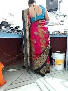 Snapshot of Archna-ji chatting on December 23, 2025, 1:38 am Archna-ji online show from December 23, 2025, 1:38 am