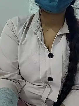 Snapshot of Archna-ji chatting on November 27, 2025, 5:30 am Archna-ji online show from November 27, 2025, 5:30 am