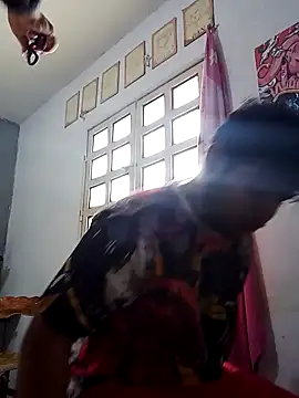 Snapshot of Khara_Mel chatting on February 6, 2025, 2:37 pm Khara Mel online show from February 6, 2025, 2:37 pm