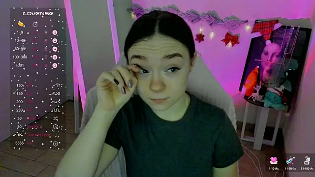 Florence meow online show from December 29, 2024, 7:28 am