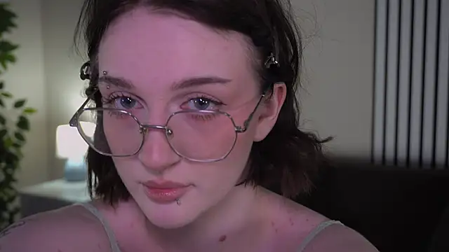 ELLIEJAY online show from November 29, 2025, 5:29 am