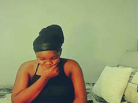 dinnykrazx online show from April 3, 2026, 7:37 am