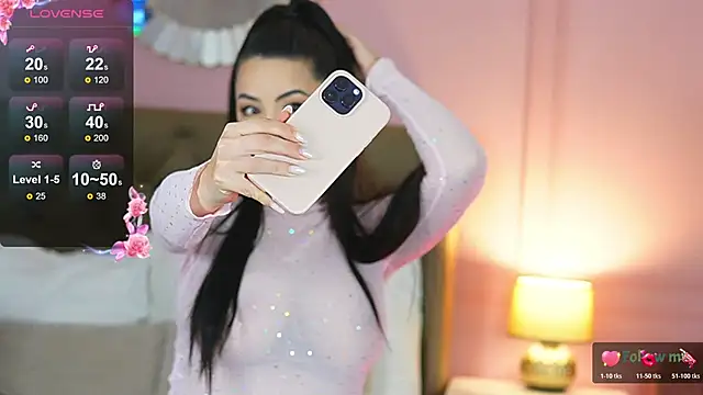 Snapshot of NicoleSteph chatting on February 12, 2026, 5:07 am NicoleSteph online show from February 12, 2026, 5:07 am