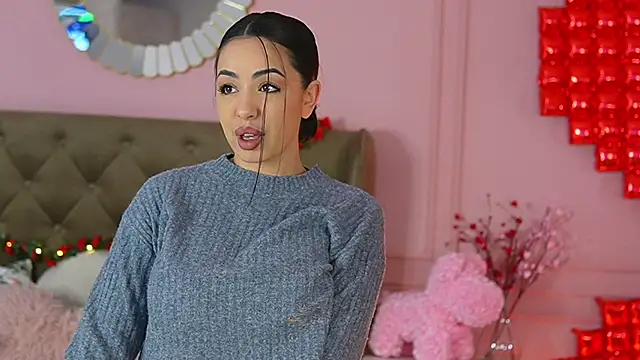 Snapshot of NicoleSteph chatting on February 19, 2026, 5:15 am NicoleSteph online show from February 19, 2026, 5:15 am