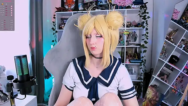 Snapshot of ohclementine chatting on October 14, 2025, 8:15 am ohclementine online show from October 14, 2025, 8:15 am