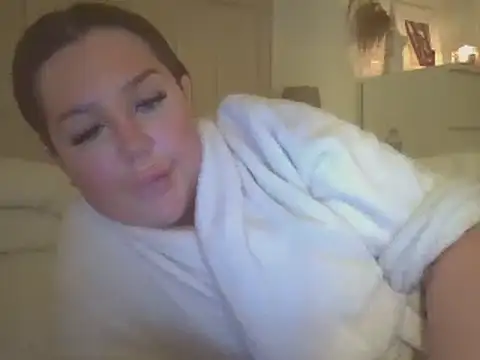 magical mia online show from March 5, 2025, 7:06 pm