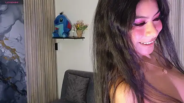 LissaWiild online show from October 28, 2025, 1:32 pm