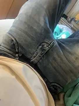 cheesecoc online show from March 6, 2026, 11:49 am