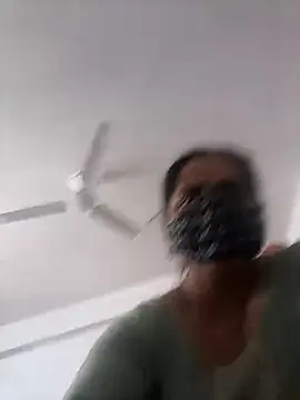 Snapshot of Nkumar173 chatting on November 29, 2025, 5:51 am Nkumar173 online show from November 29, 2025, 5:51 am