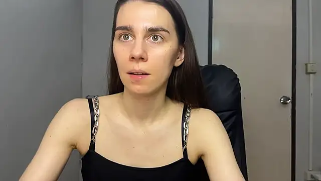 SassyJessi online show from February 15, 2026, 4:13 am