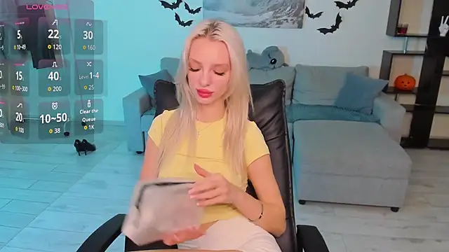 AleksaBlonde online show from October 27, 2025, 11:55 am