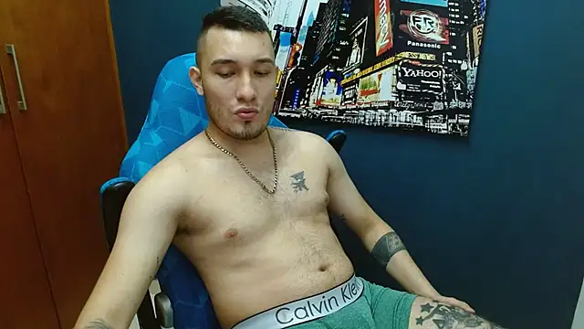 Snapshot of Airon_Blade chatting on January 30, 2025, 1:22 am Airon Blade online show from January 30, 2025, 1:22 am