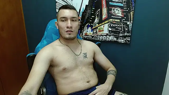 Snapshot of Airon_Blade chatting on January 31, 2025, 1:11 am Airon Blade online show from January 31, 2025, 1:11 am