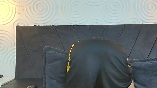 Snapshot of thiago19s chatting on January 11, 2025, 6:23 pm thiago19s online show from January 11, 2025, 6:23 pm