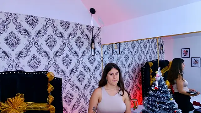 Snapshot of LexaDeRusso chatting on December 15, 2025, 7:52 pm LexaDeRusso online show from December 15, 2025, 7:52 pm