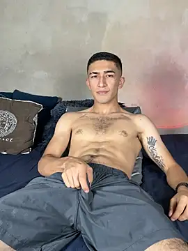 Snapshot of AlexanderSavage chatting on August 6, 2026, 4:18 am AlexanderSavage online show from August 6, 2026, 4:18 am