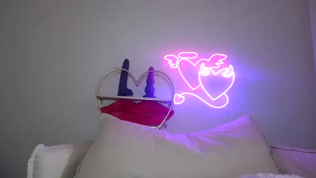 Snapshot of quinnmariexo chatting on February 7, 2026, 6:05 pm quinnmariexo online show from February 7, 2026, 6:05 pm