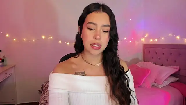 Snapshot of youpinkgirl_ chatting on December 16, 2025, 9:30 pm youpinkgirl online show from December 16, 2025, 9:30 pm