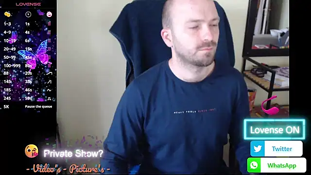 Snapshot of RealManHaveHairy chatting on May 19, 2026, 5:09 pm RealManHaveHairy online show from May 19, 2026, 5:09 pm