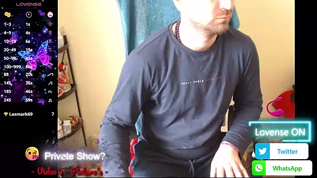 Snapshot of RealManHaveHairy chatting on February 16, 2026, 8:46 am RealManHaveHairy online show from February 16, 2026, 8:46 am