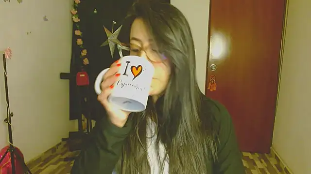 ella peck online show from February 9, 2026, 2:20 am