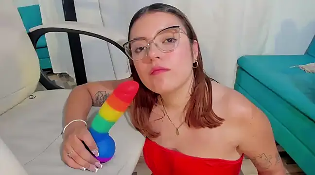 Snapshot of maddy066 chatting on March 11, 2025, 5:02 am maddy066 online show from March 11, 2025, 5:02 am