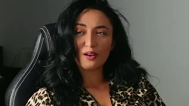 KatherineRyder online show from October 3, 2025, 5:58 pm