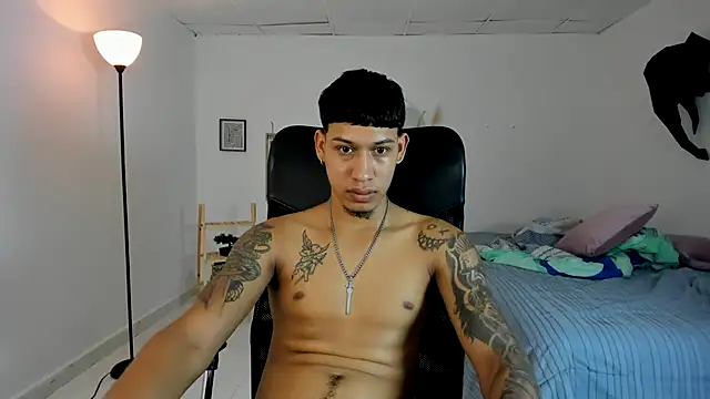 slim master12 online show from March 10, 2026, 11:31 pm