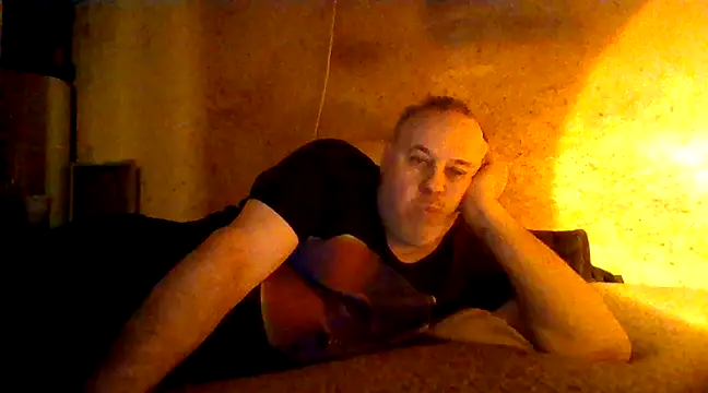 Snapshot of Nightshade7712 chatting on February 20, 2025, 10:37 pm Nightshade7712 online show from February 20, 2025, 10:37 pm