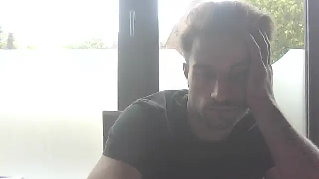 Vekie 007 online show from June 7, 2026, 8:30 am